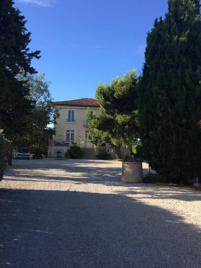 ケランヌ Castel Mireio Bed & Breakfast エクステリア 写真
