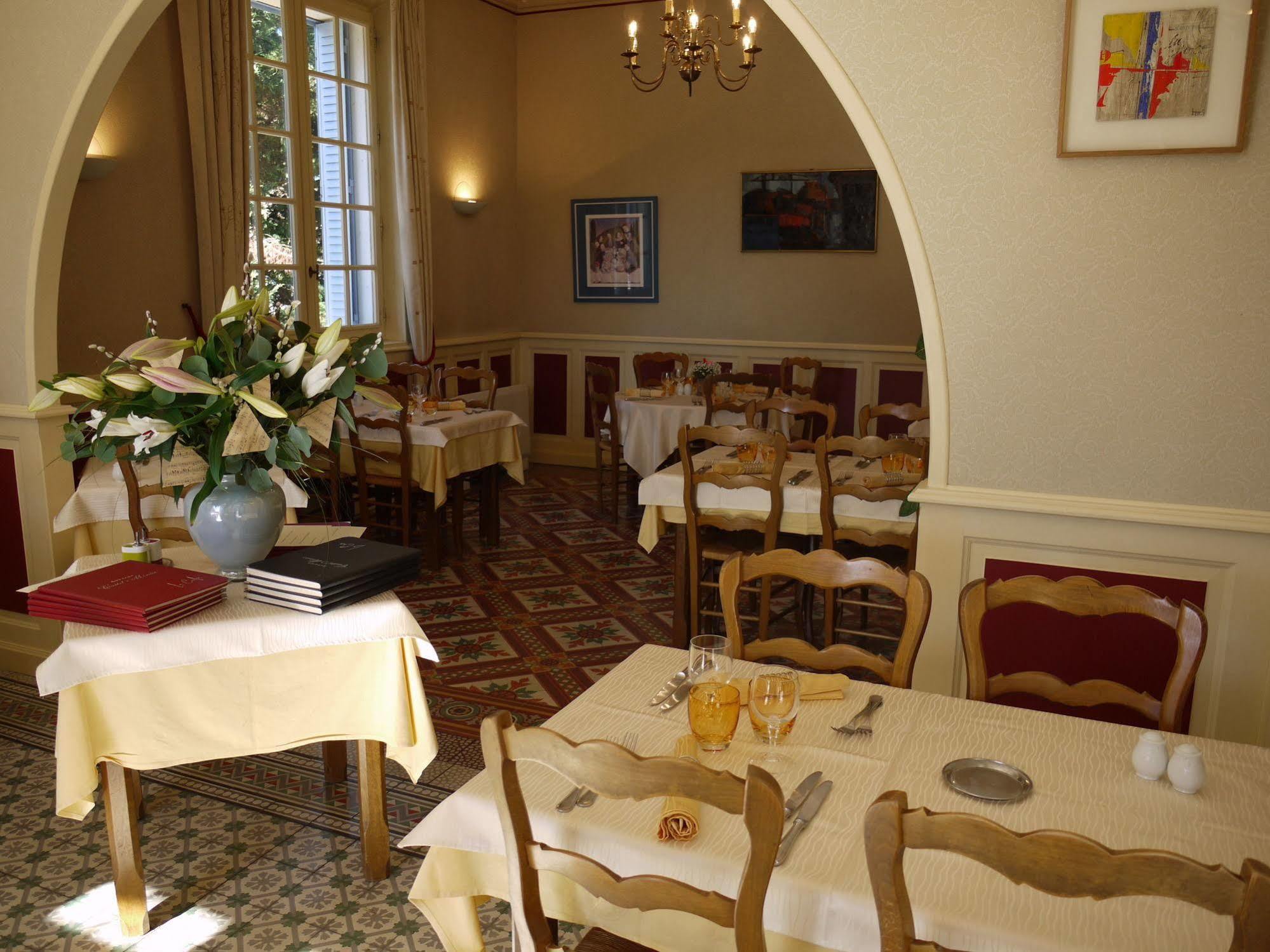 ケランヌ Castel Mireio Bed & Breakfast エクステリア 写真